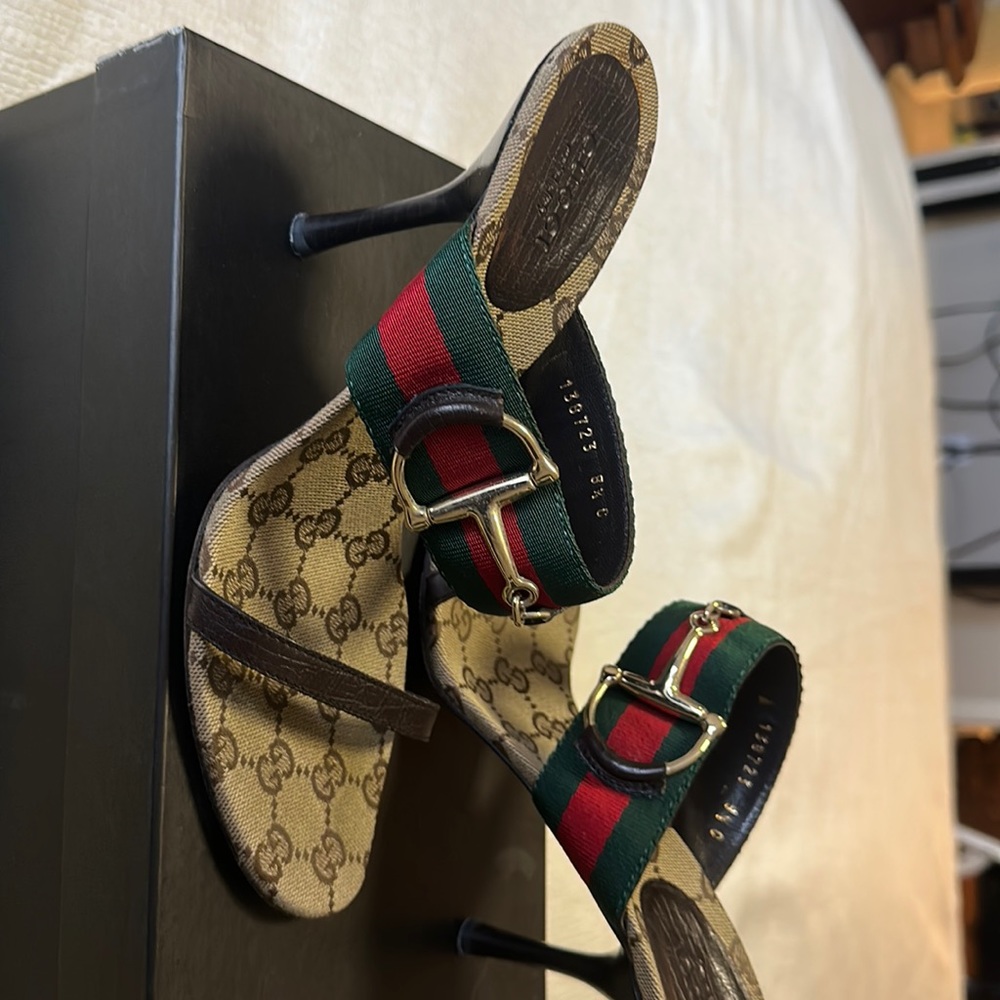VINTAGE Brown GUCCI